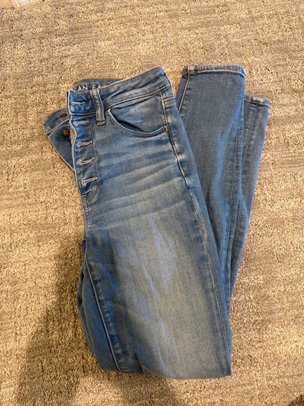 American Eagle Outfitters Women's Blue Washed Jeans